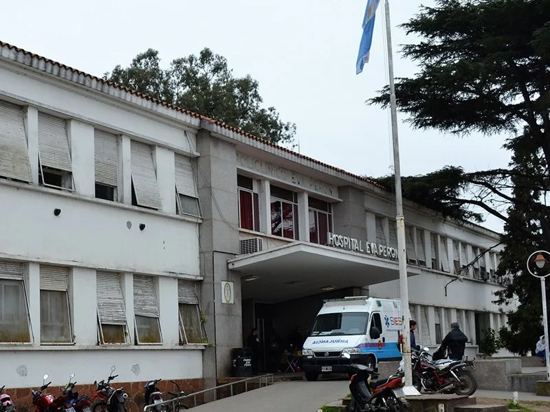 Un hombre está grave tras recibir varias puñaladas en una fiesta en Granadero Baigorria