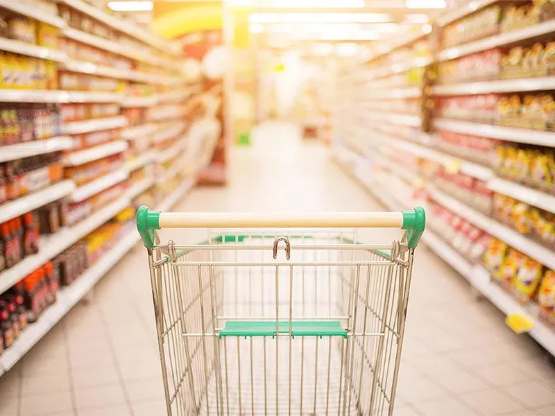 Las ventas en supermercados cayeron 1,5% en junio, pero las operaciones online crecieron 347%