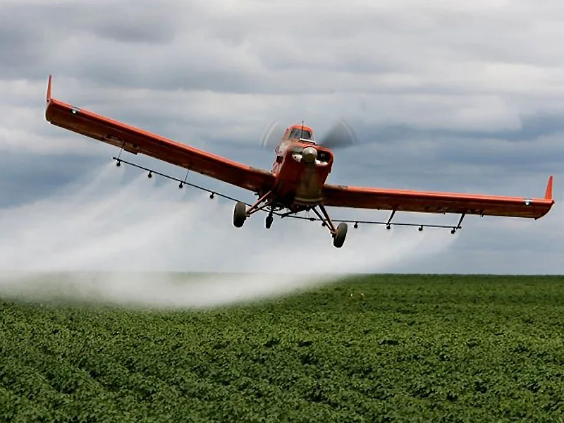 "¡La salud no se negocia!": reclaman dictamen al proyecto para una nueva ley de agroquímicos