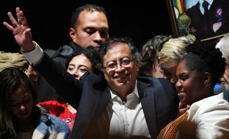 América cambia: los desafíos del primer gobierno de izquierda en Colombia