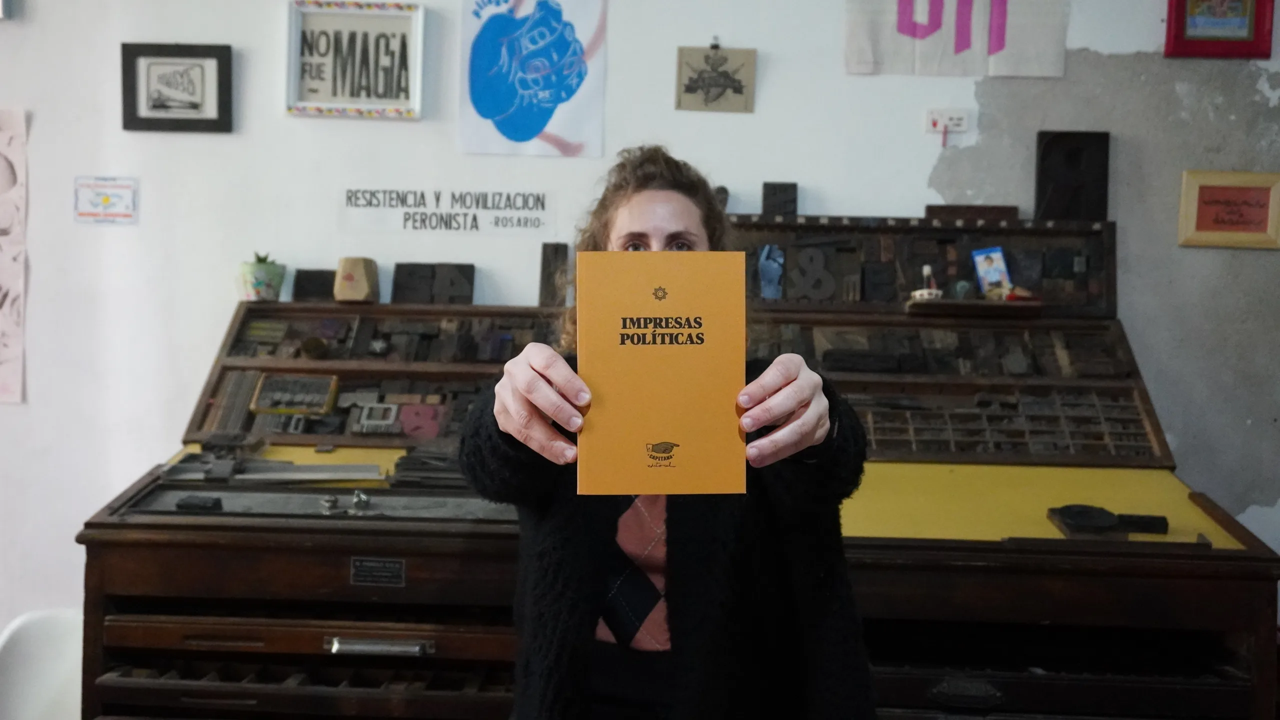 Impresas políticas: un libro que recoge las voces de mujeres detenidas en dictadura