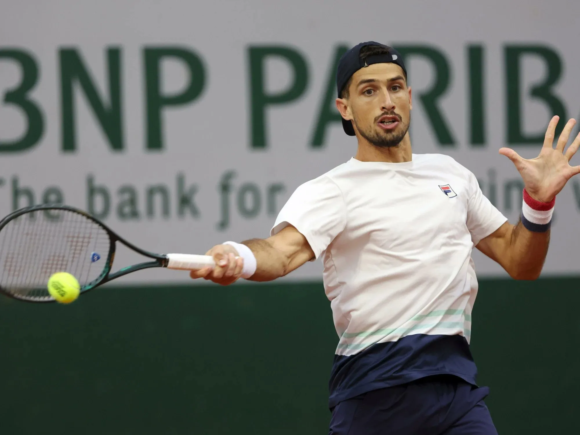 Cachín levantó dos sets en desventaja ante Holt y avanzó a la tercera ronda del US Open