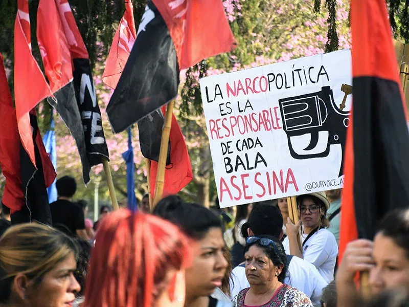 "Que Rosario sea una ciudad vivible, sin humo ni plomo": masiva marcha contra el gatillo fácil