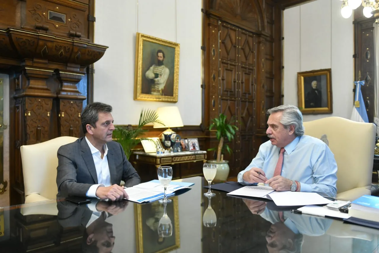 Massa ordenó sus prioridades en un plan que ratifica los cumplimientos con el FMI
