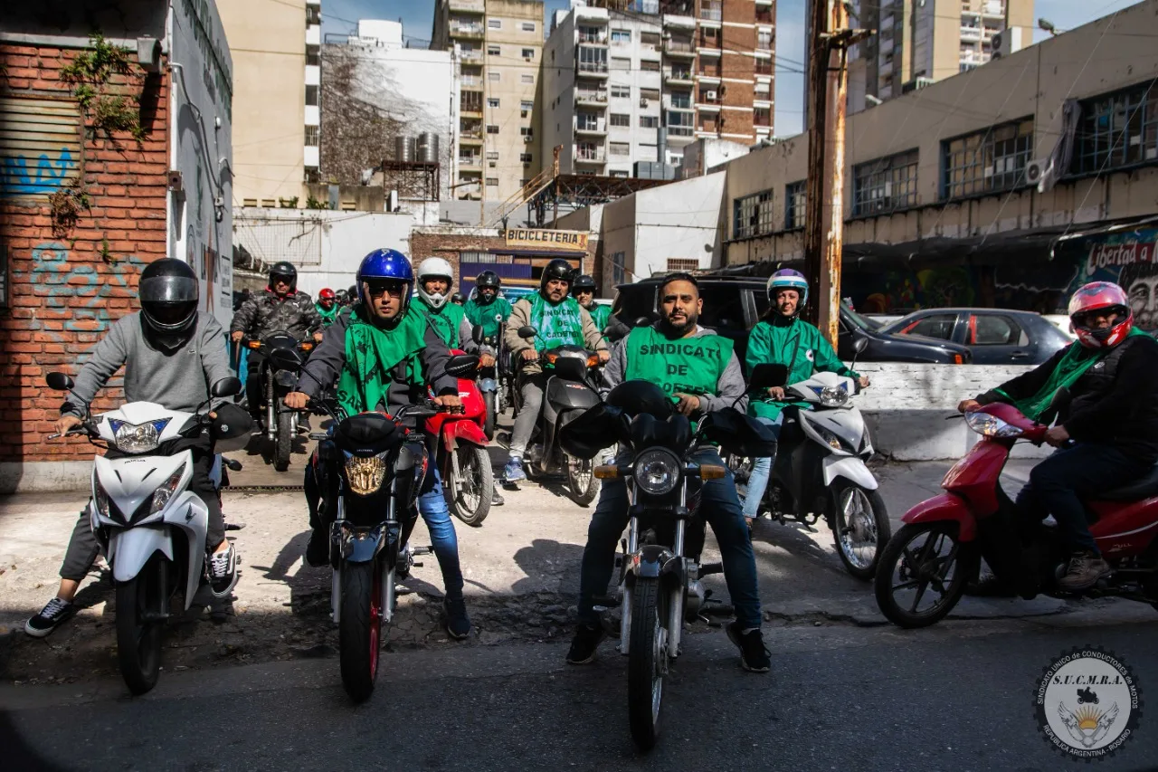 Cadetes exigen avanzar con el proyecto de ordenanza "Moto Segura"