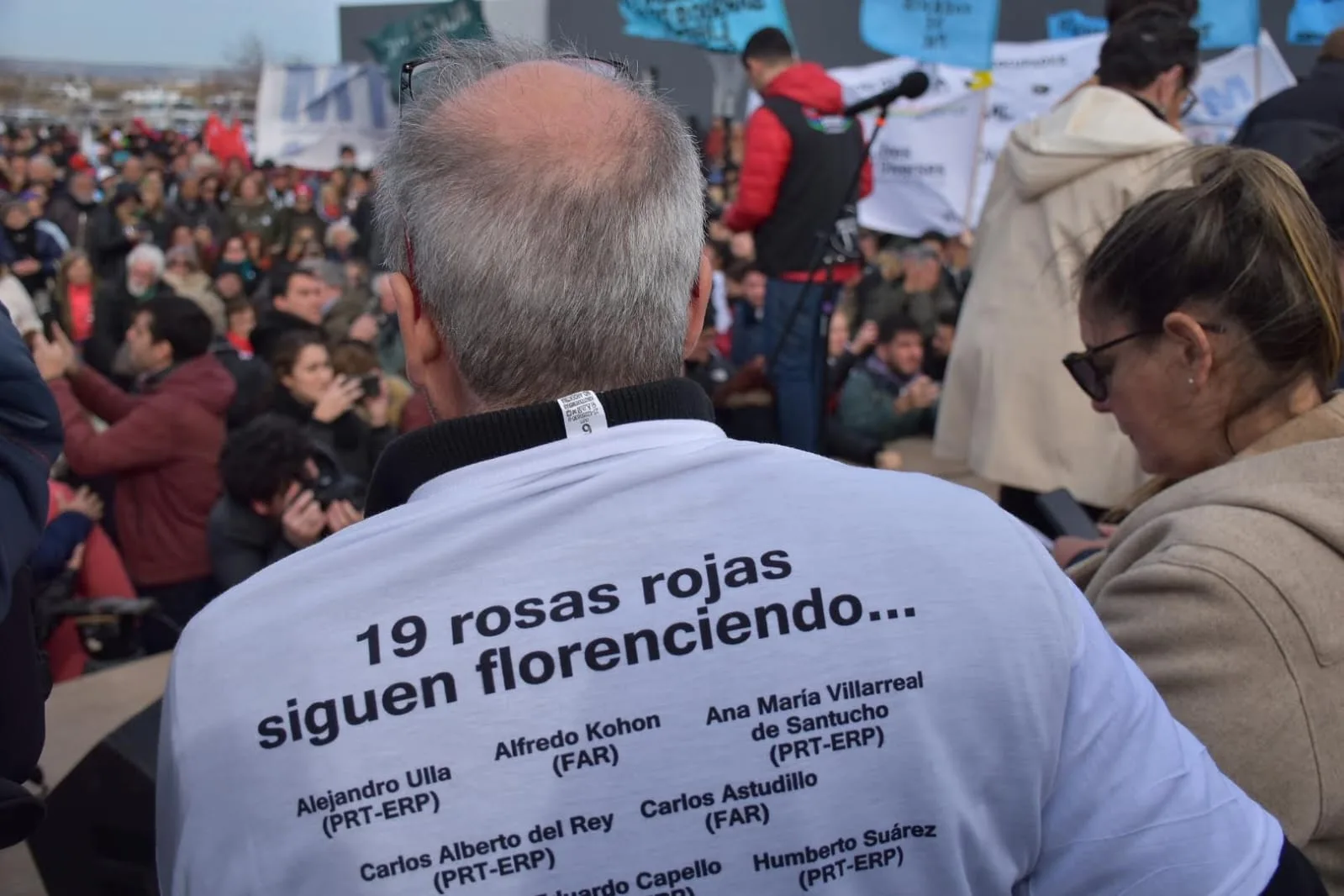 Miles de personas se congregaron para conmemorar los 50 años de la Masacre de Trelew