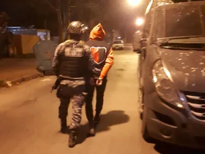 Más de 50 puntos allanados en barrio Ludueña contra bandas violentas dedicadas al narcomenudeo
