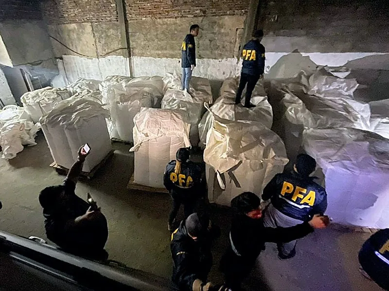 Videos y fotos del impresionante cargamento de clorhidrato de cocaína secuestrado en el noroeste