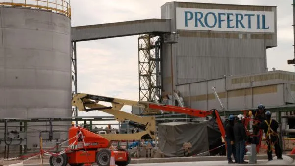 Labran infracción a la empresa Profertil por emisión de humo negro