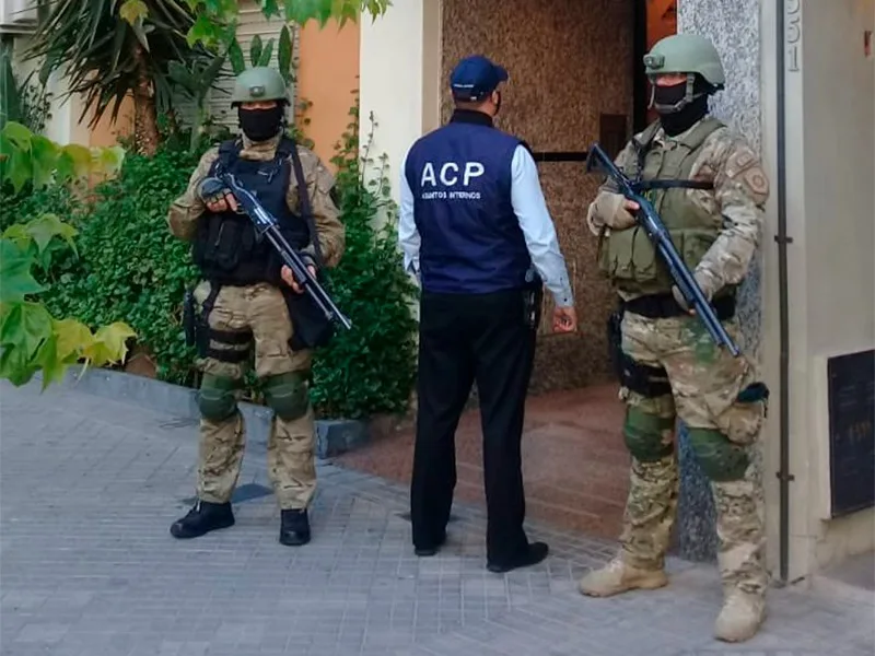 Caen diez policías de la Agencia de Seguridad Vial por coimas y cambian la cúpula de la repartición