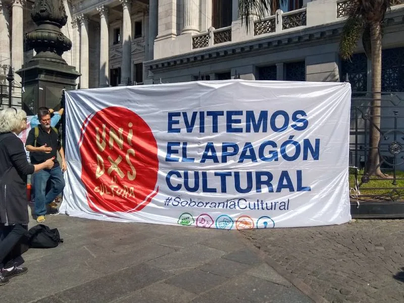 Se realizó El Bengalazo, en reclamo de una prórroga de las asignaciones destinadas a la cultura