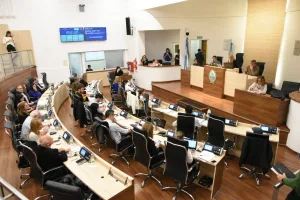 En el marco de largo debate, el Concejo rosarino aprobó la primera agencia antilavado del país