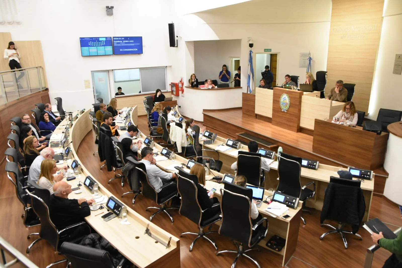 En el marco de largo debate, el Concejo rosarino aprobó la primera agencia antilavado del país