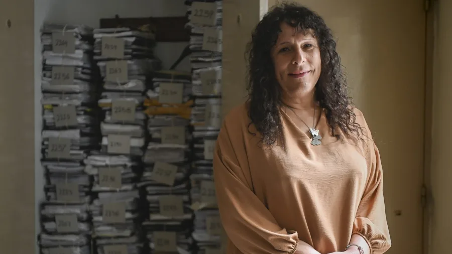 Cristina, mujer trans pionera en acceder a un cargo jerárquico en la Justicia del Gran Buenos Aires