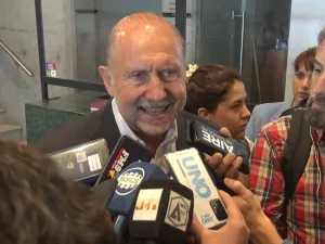Perotti: "De esto no se sale con un sector llevándose la parte del otro"