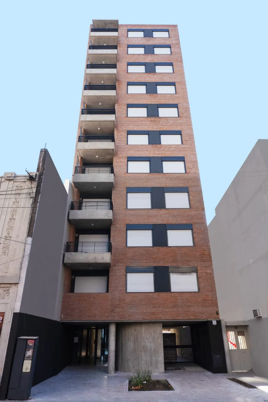 Pilay entrega nuevo edificio en Rosario