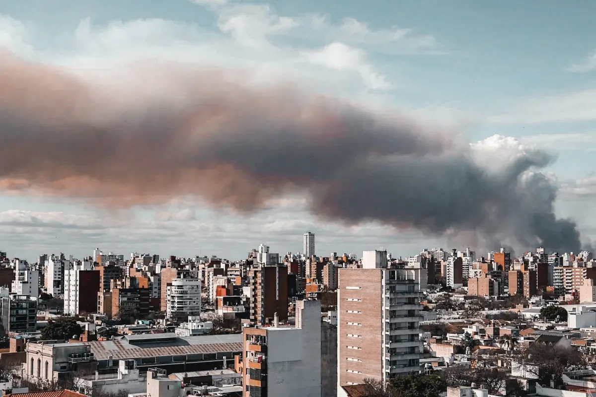 Estévez convocó a Cabandié para que explique qué están haciendo para prevenir los incendios
