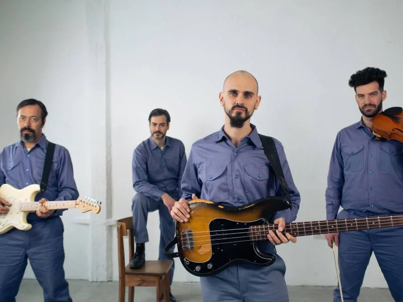 Franco Fontanarrosa presenta el concierto performático “Los trenes matan a los autos”