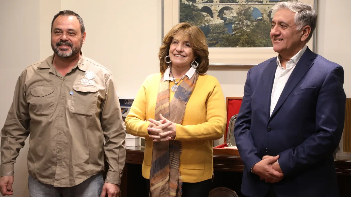 Firman acuerdo para fomentar la inserción laboral con perspectiva de género de jóvenes y mujeres