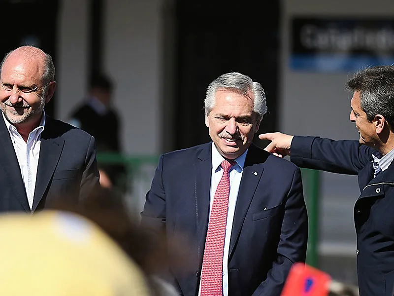 Alberto Fernández: "El tren hace falta para que siga conectando a todo el país"