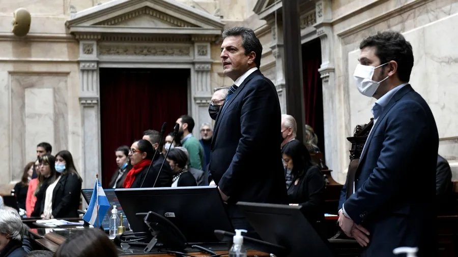 Massa: "Decidí asumir la responsabilidad que me toca con alma y vida"
