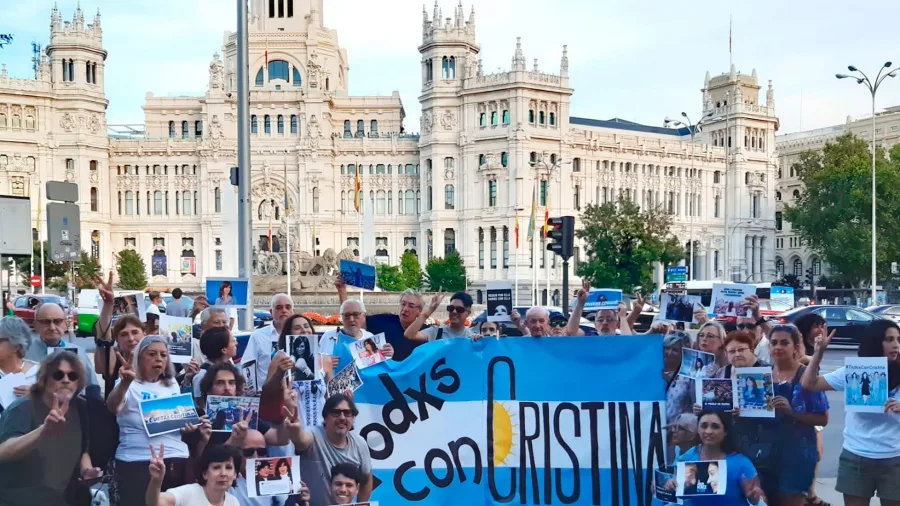 Madrid, Portugal, Brasil, Suiza: argentinos en todo el mundo se manifestaron en defensa de Cristina