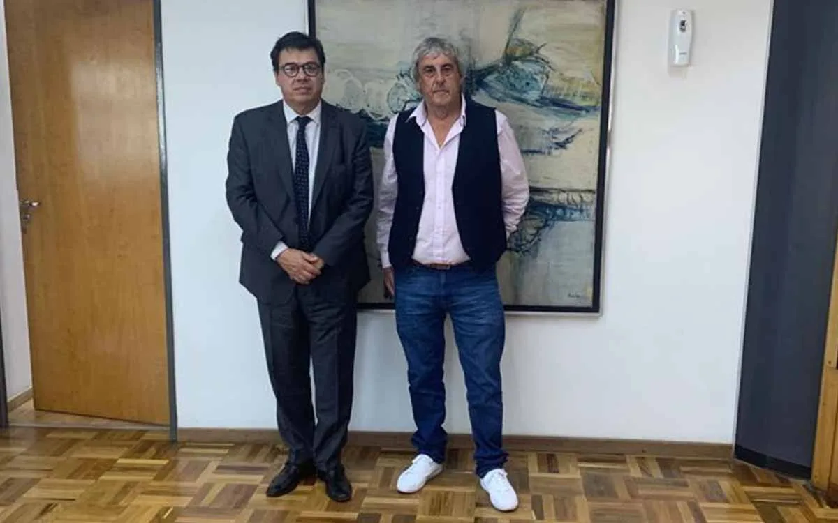 El titular de la Unión Docentes Argentinos de la CGT se reunió con el ministro de Trabajo por paritarias