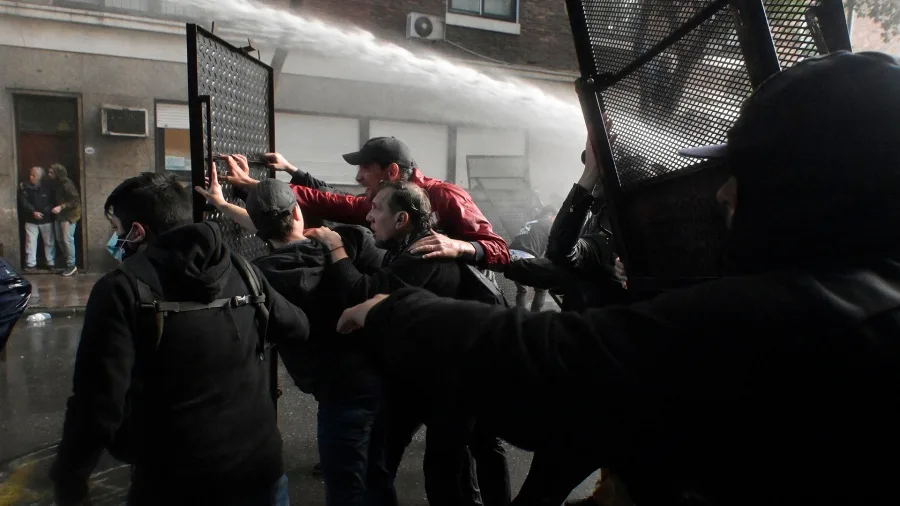 Organismos de DD.HH. repudiaron la represión de la Policía porteña contra militantes en Recoleta