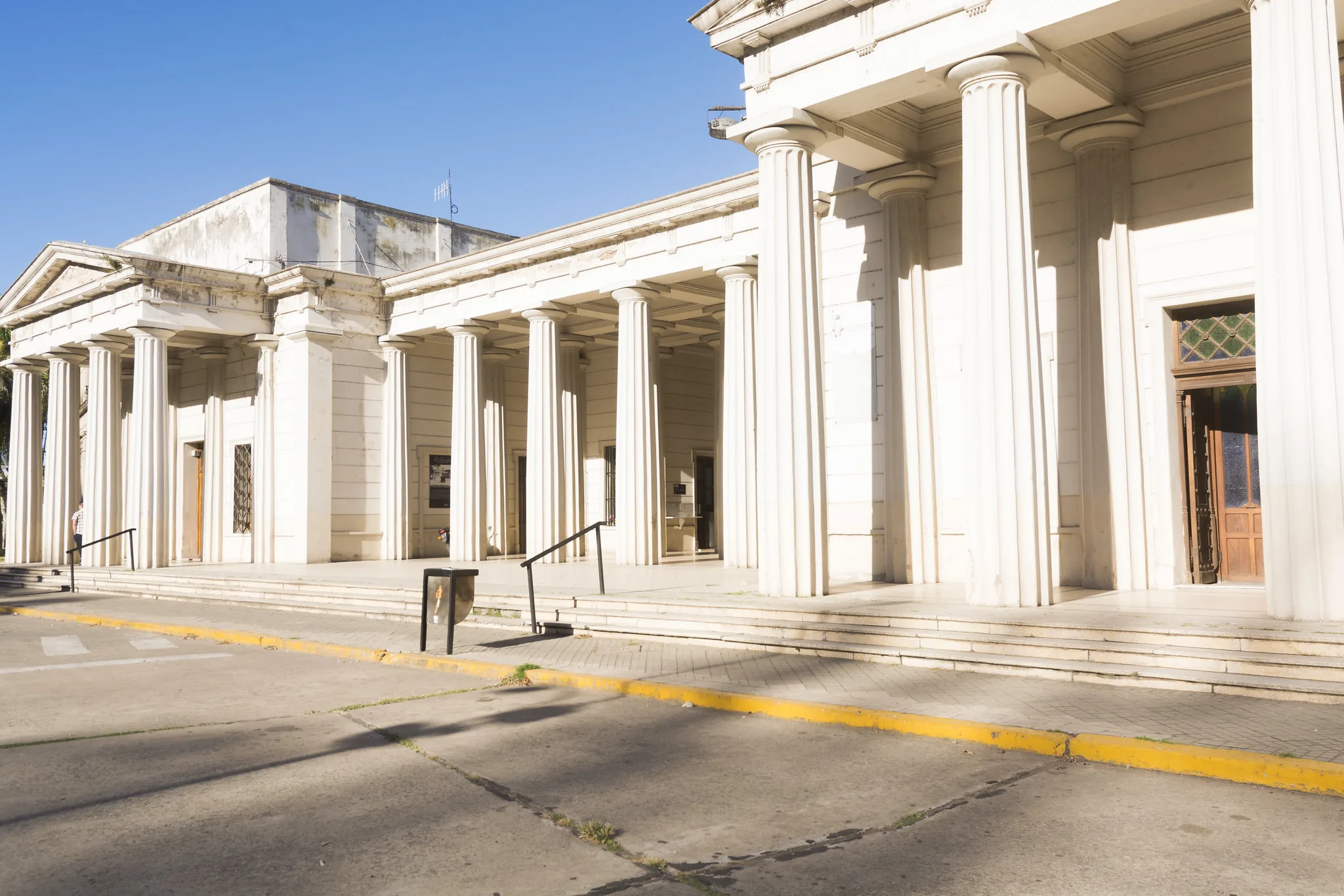 Con motivo del 170 aniversario de Rosario como ciudad habrá una visita al cementerio El Salvador