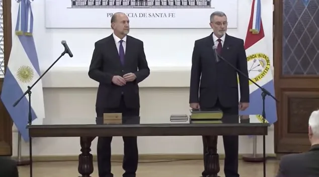 Rubén Rimoldi asumió en Santa Fe como nuevo ministro de Seguridad de la provincia