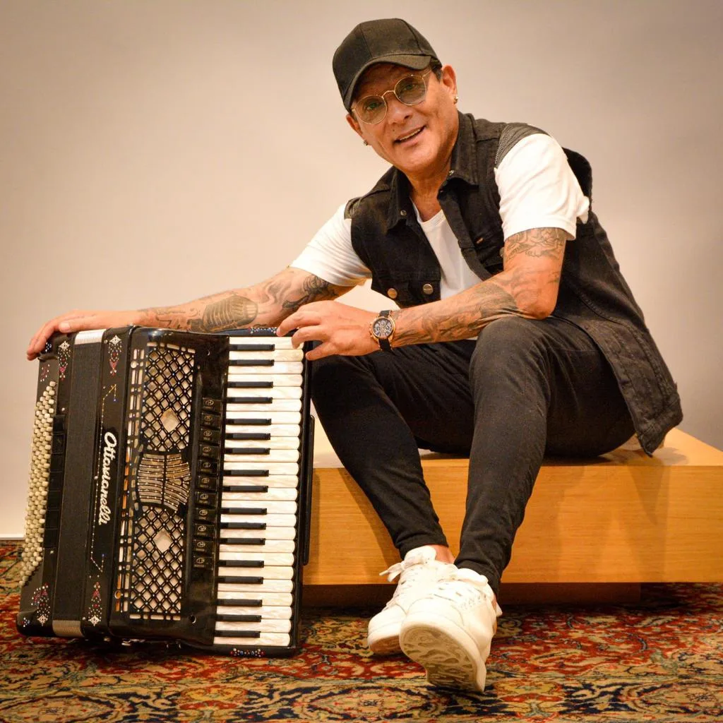 Esta sábado habrá una fiesta a pura cumbia con Sergio Torres, los Bam Band y La Vanidosa
