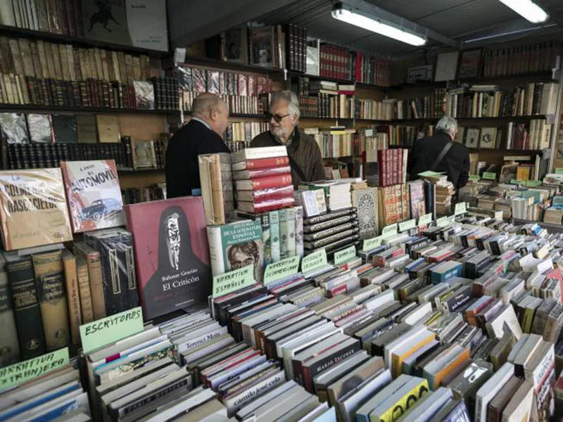 La industria editorial anuncia probables dificultades para editar libros, en medio de desabastecimiento y suba de los precios del papel