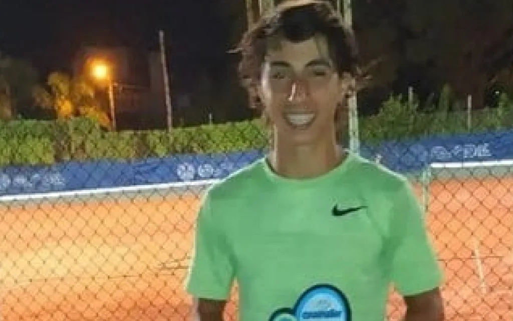 Dolor en el tenis argentino: murió un juvenil de 17 años en un accidente de tránsito
