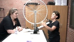 Del otro lado de la reja: una ONG acompaña y capacita a mujeres presas en su tránsito hacia la libertad