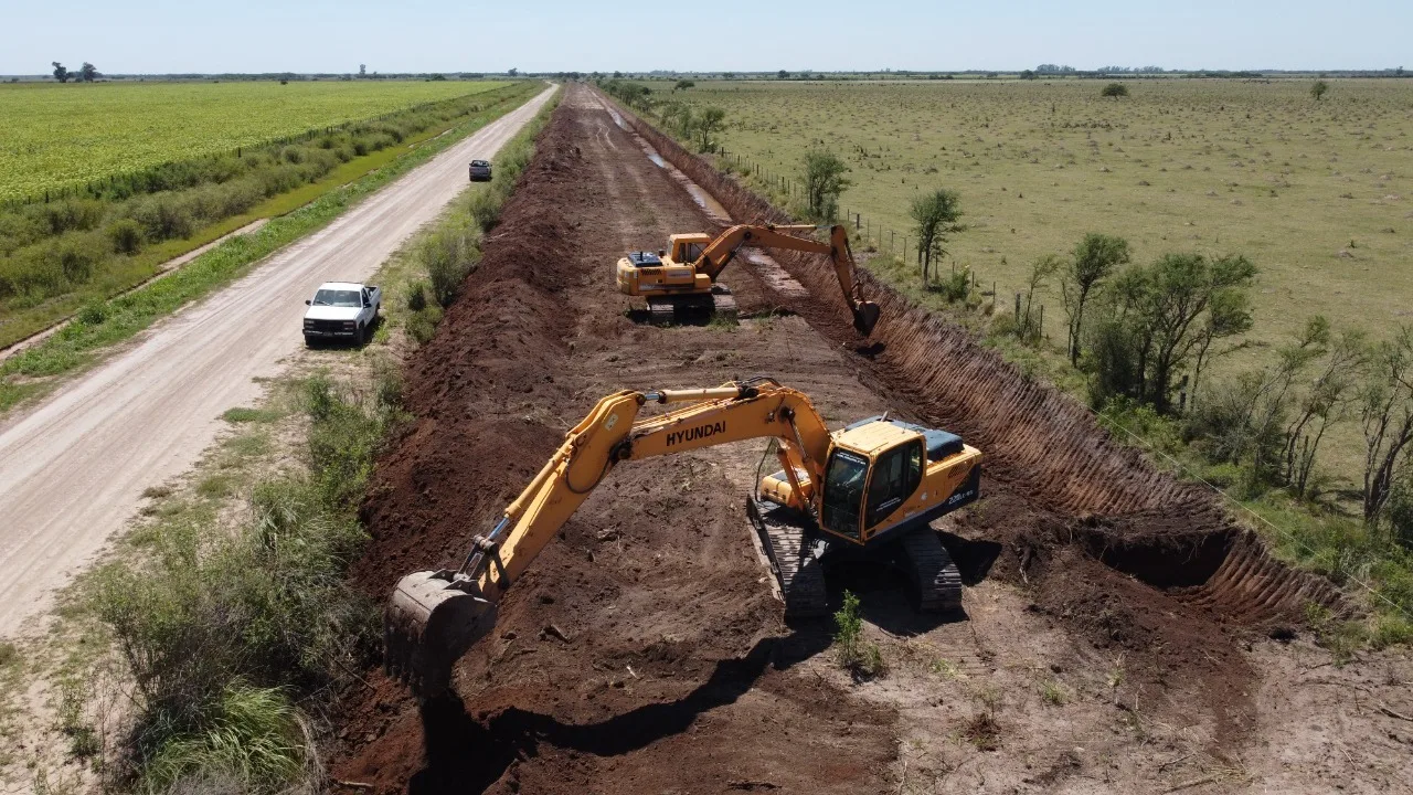 Millonaria inversión para el nuevo sistema de defensa contra inundaciones en Rincón y Arroyo Leyes