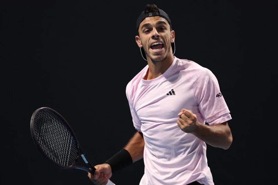 Djokovic avanzó de ronda, Schwartzman quedó eliminado y Cerúndolo es el único argentino en carrera