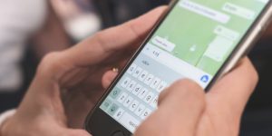 El uso público de un chatbot avanzado abrió el debate sobre el alcance de la inteligencia artificial