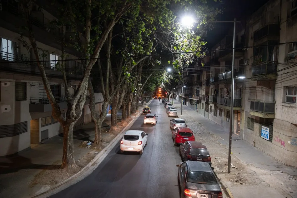 Se consolida el plan de recambio a luminarias led del alumbrado público
