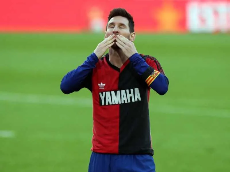 Messi y Newell's, presentes en un emotivo spot televisivo en la previa del inicio del torneo