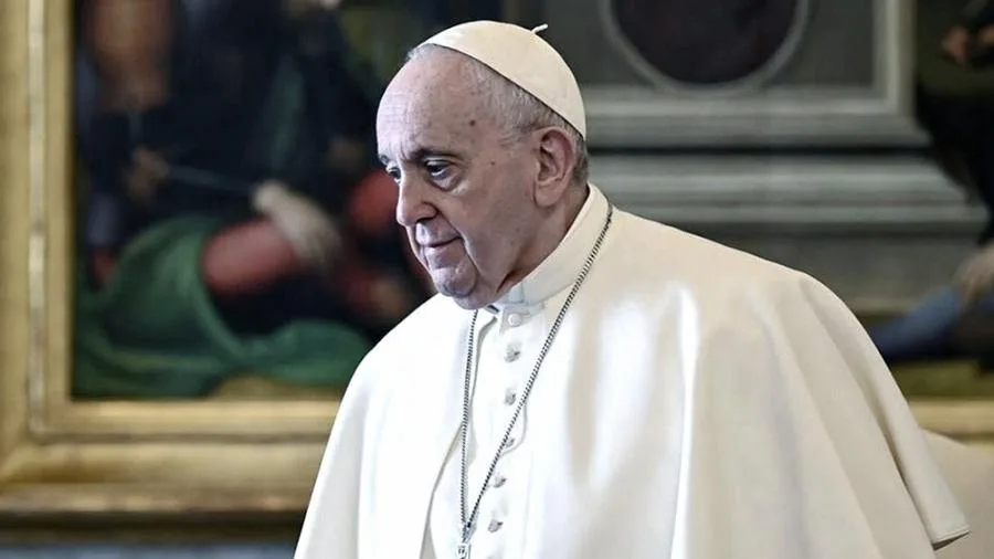 El papa Francisco pidió que la Iglesia le abra las puertas a las personas LGBTQ
