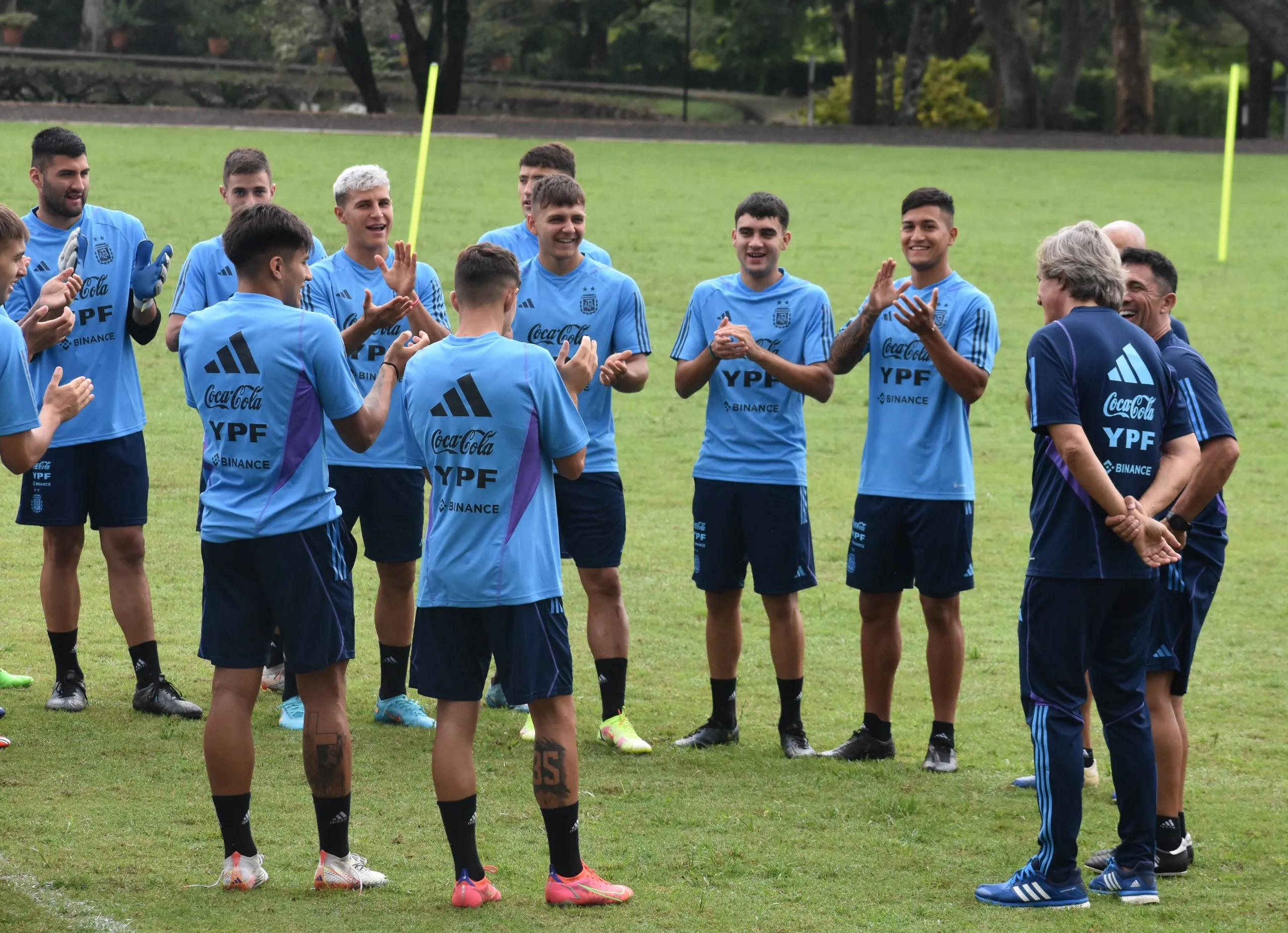 El seleccionado argentino sub 20 se prepara para el debut en el Sudamericano