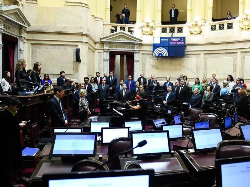 Si no quieren, no bajen: el Frente de Todos tiene votos suficientes para sesionar en el Senado