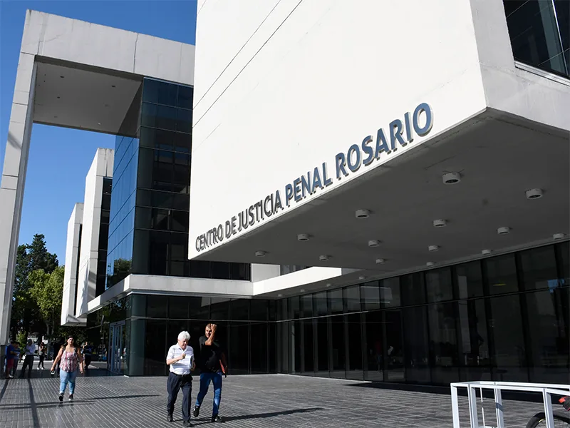 Joven fue detenido tras estar prófugo durante dos años y medio por apuñalar a su tío