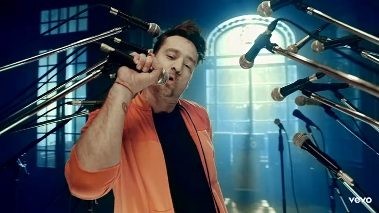 Chano Charpentier fue internado de urgencia y su estado es reservado