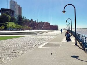 Domingo soleado en Rosario: máxima de 23 grados y posibles chaparrones hacia la noche