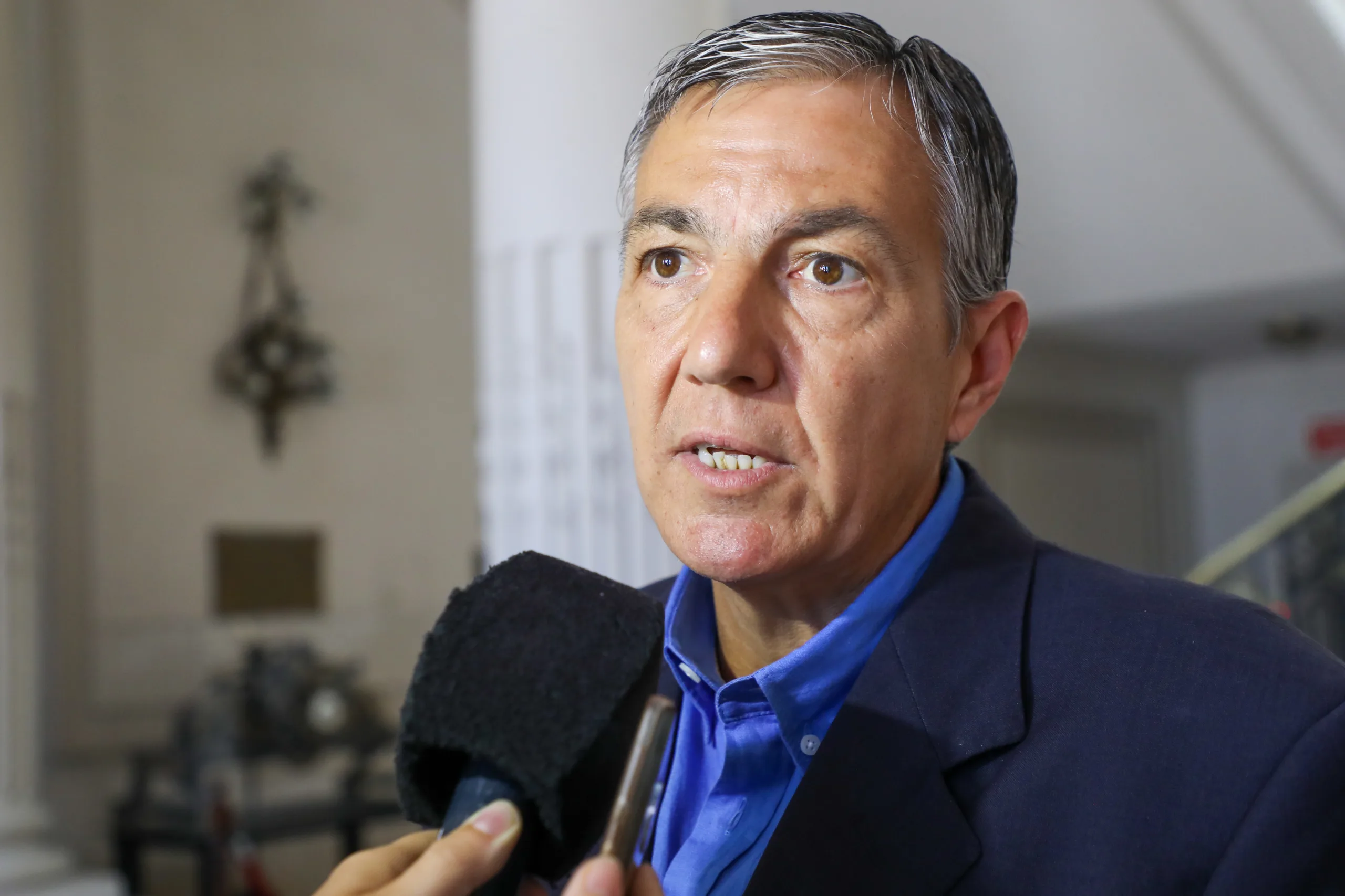 El gobierno santafesino convocó a los gremios estatales para discutir paritarias
