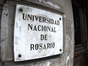 Equipamiento técnico para estudiantes que cursan materias prácticas de enfermería
