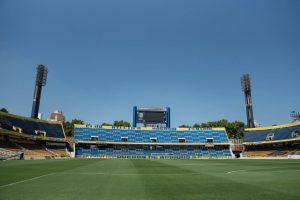 En un año mundialista y con dos futbolistas de Selección, en Central sacan al equipo del Gigante