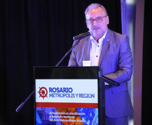 Lewandowski: "Debemos recuperar el rol del Estado en los barrios"