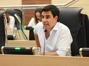 Toniolli: “Hay una frustración por izquierda y por derecha frente a la política en general”